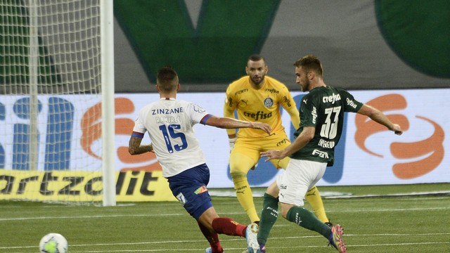 Bahia leva de 3 do Palmeiras e vê Z4 se aproximar