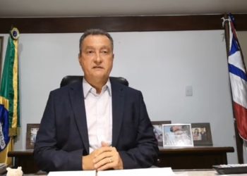 Rui Costa admite 2ª onda de Covid-19 e critica comportamento dos jovens: ‘Levando vírus para casa’