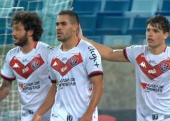 Série B – Em jogo de duas viradas e pênalti perdido, Cuiabá e Vitória termina em 3 a 3