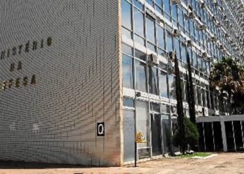 Defesa esclarece custos com alimentação de militares