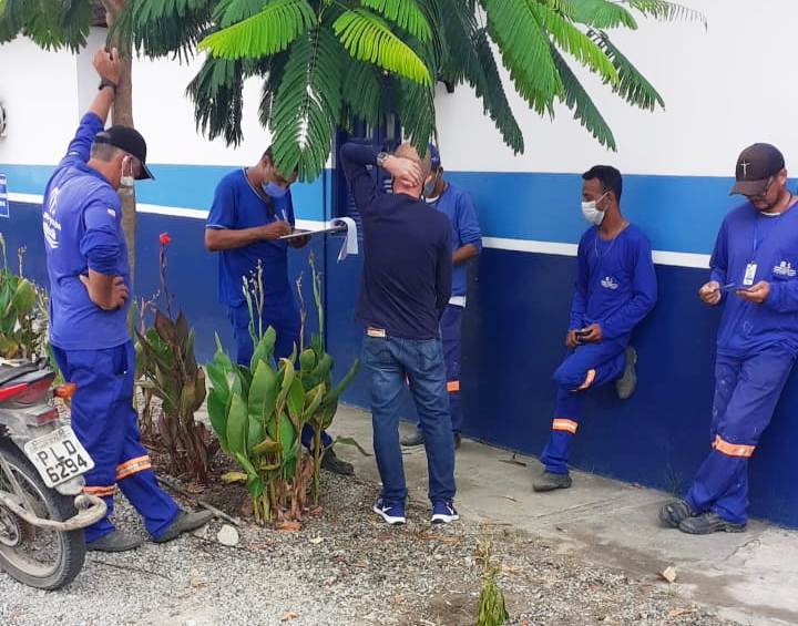 MS paga ticket refeição e salário de dezembro e terceirizados da Embasa voltam ao trabalho