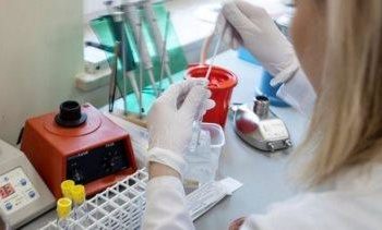 Primeiro caso de reinfecção do coronavírus com mutação achada na África do Sul é registrado em Salvador