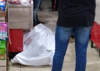 Idoso morre dentro de supermercado após ser atacado por abelhas no centro de Irecê