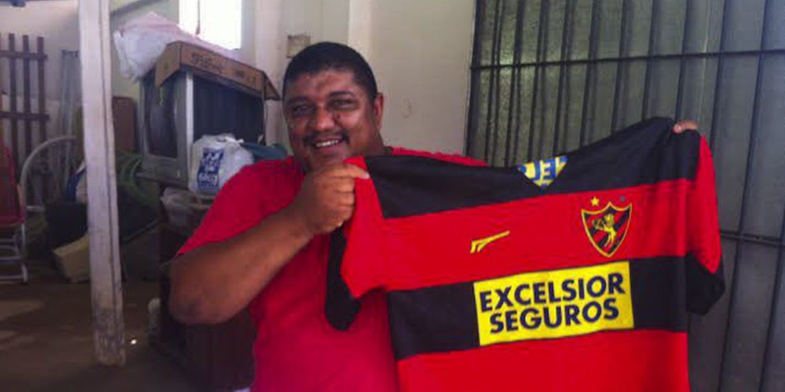 Irani, ex-atacante do Sport, morre aos 44 anos, devido à covid-19