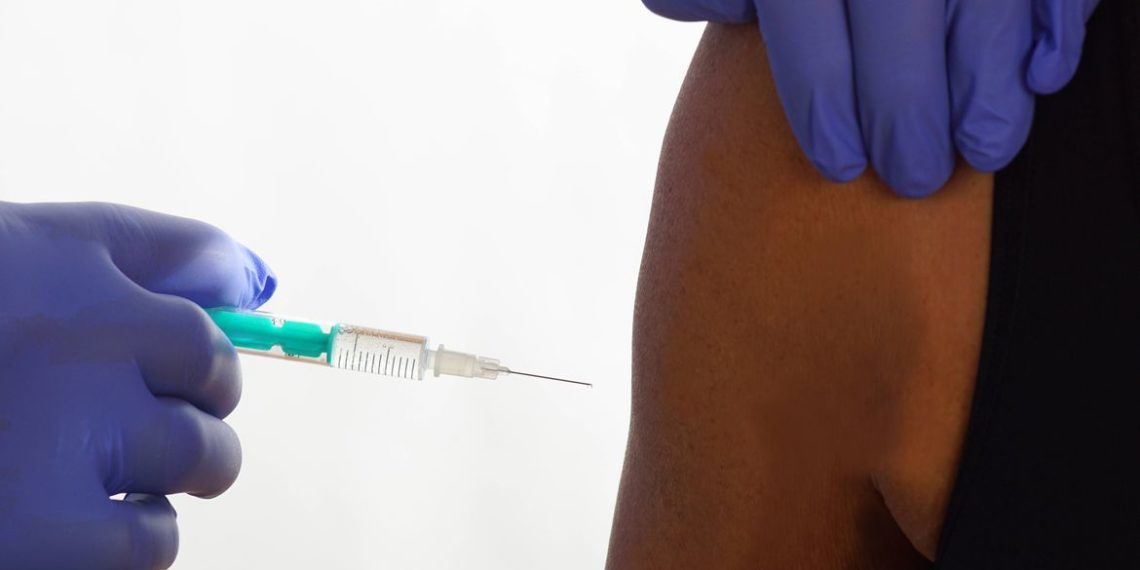 Governo zera imposto de importação de seringas e agulhas até junho