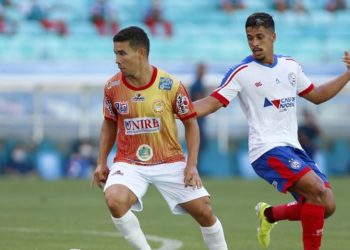 Baianão: jogando na Fonte Nova, Bahia perde de virada para a Juzeirense na estréia