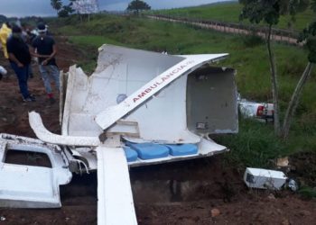 Paciente com Covid morre após acidente com ambulância
