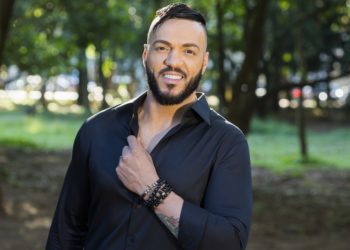 Belo é preso 4 dias após show em escola no Complexo da Maré