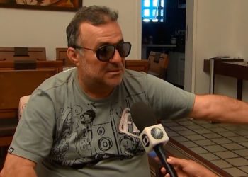 Morre humorista e cantor Renato Fechine aos 53 anos