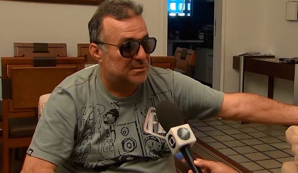 Morre humorista e cantor Renato Fechine aos 53 anos