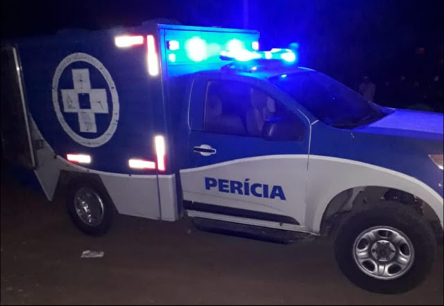 Criminosos invadem casa, executam 4 pessoas e deixam uma ferida