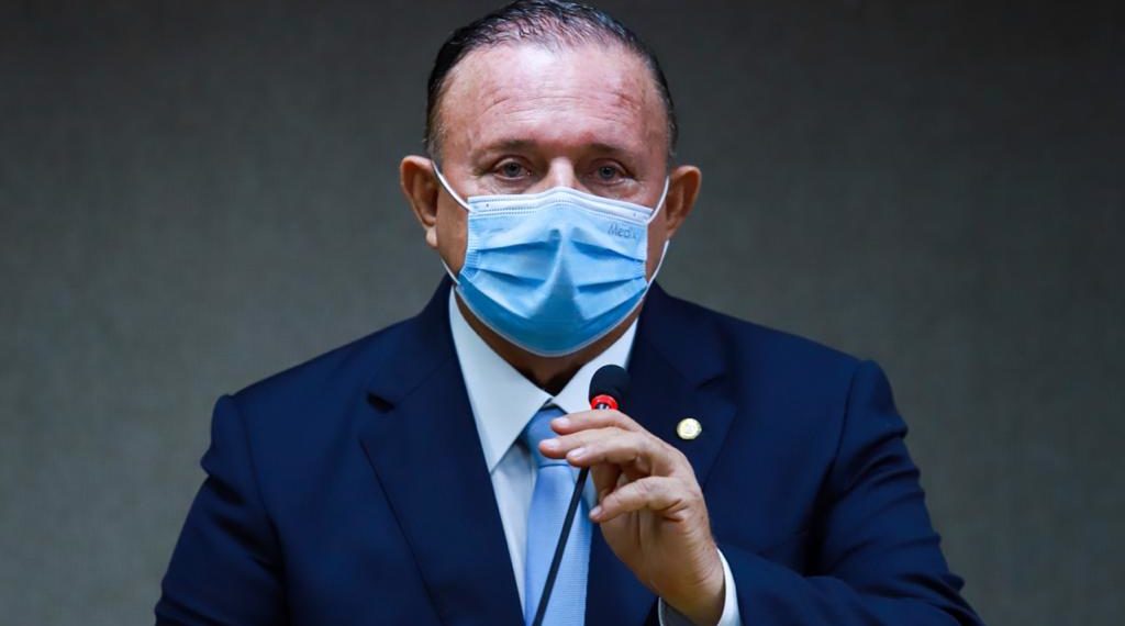 Adolfo Menezes diz que “vidas importam mais que economia“, ao apoiar medidas restritivas tomadas por Rui Costa e Bruno Reis