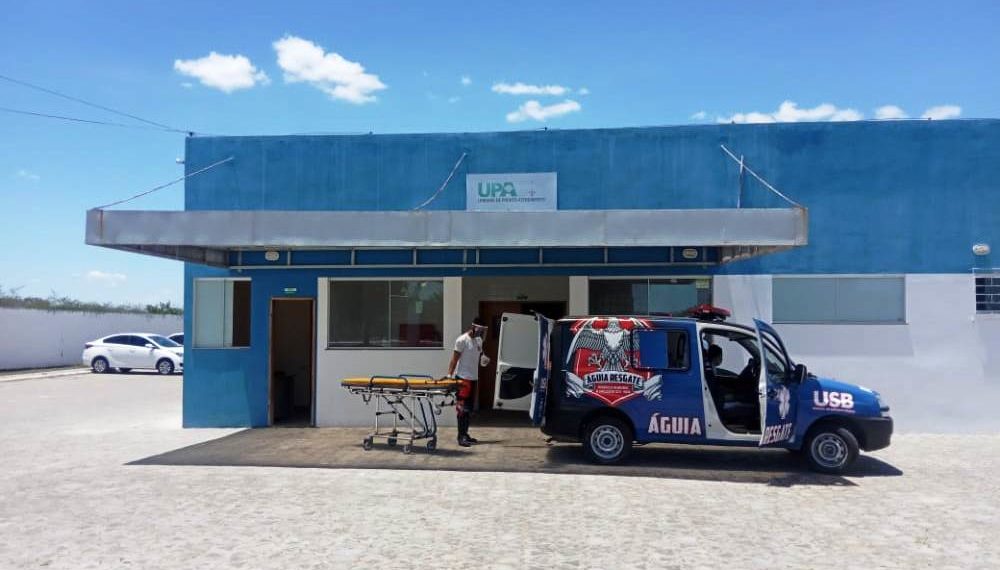 Professor com suspeita de Covid-19 passa mal em casa, é socorrido para UPA mas não resiste