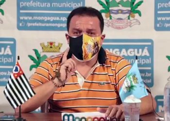 SP – Prefeito de Mongaguá defende lockdown e chora ao falar da morte do pai e do irmão