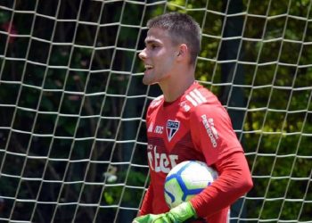 Revelado no São Paulo, Dênis Júnior é o novo goleiro do Bahia
