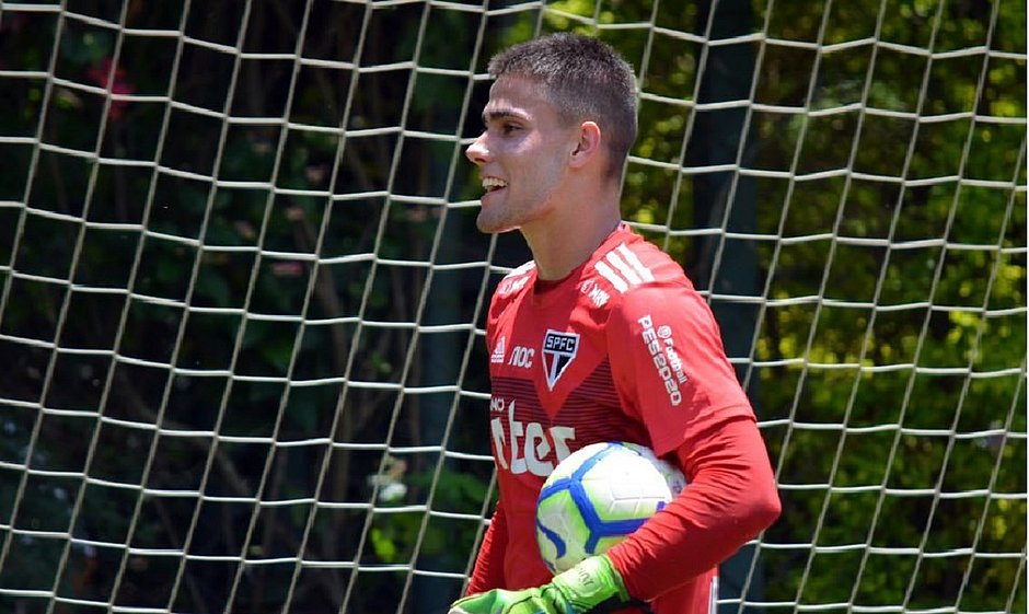 Revelado no São Paulo, Dênis Júnior é o novo goleiro do Bahia