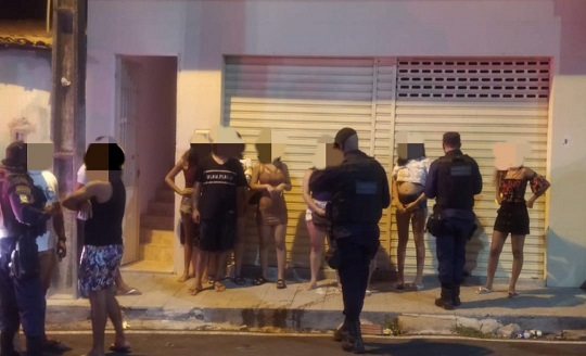 Guarda Municipal encerra festa clandestina em casa no Centro da cidade