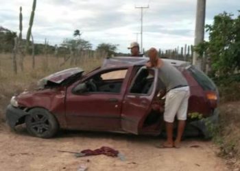 Capotamento deixa um morto e três feridos na zona rural de Ipirá