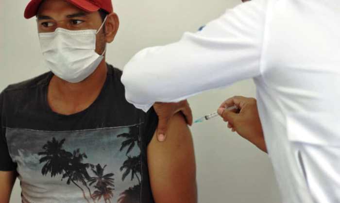 Nordestina deu inicio a vacinação de profissionais da educação e segurança a partir de 18 anos