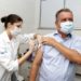 Governador é vacinado contra a Covid-19