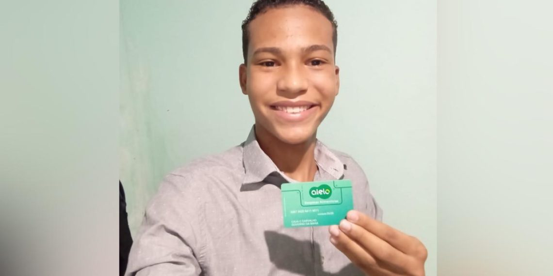 Estado credita nova parcela do vale-alimentação estudantil nesta sexta-feira