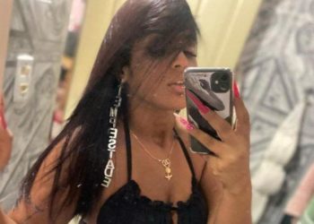 Dançarina Juju Tempestade é morta a tiros na porta de casa em Feira