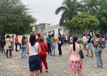 Vacinação em Coité incluindo novos grupos prioritários acontece na Secretaria de Saúde