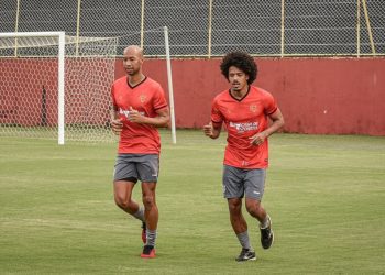 Após sete anos, são-dominguense Dinei está de volta à Toca do Leão