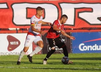 Atlético de Alagoinhas vence a Juazeirense e sai à frente nas semifinais do Baiano