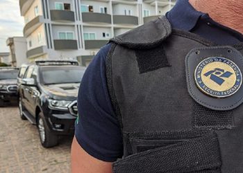 Operação de combate ao contrabando de cigarros na Bahia chegou aos chefões, diz PF