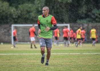Vitória estreia hoje na Série B com missão de fazer diferente dos últimos anos