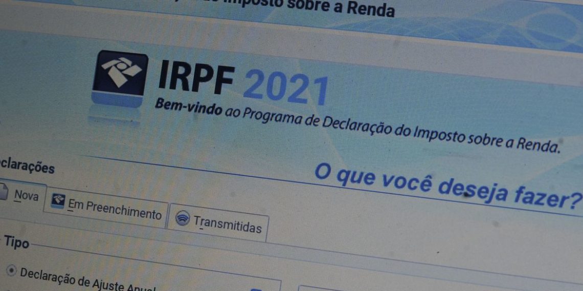 Contribuinte com pendência deve entregar declaração e retificar depois