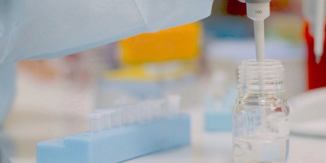 Uso de anticorpos monoclonais contra covid-19 anima cientistas nos EUA