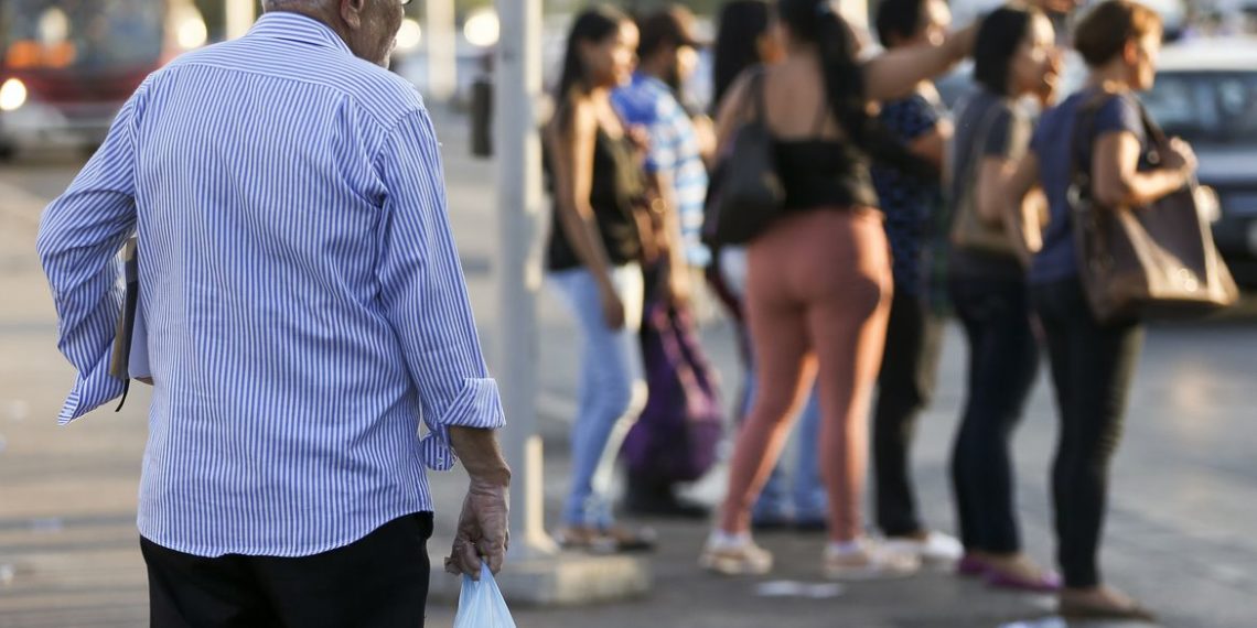 Covid-19: homens e idosos são principais vítimas de casos graves