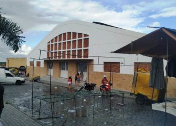 Justiça determina o retorno dos antigos ocupantes aos boxes do mercado municipal de Coité