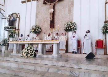 Comunidade católica de Jaguaquara celebra o dia Padroeira nossa Senhora Auxiliadora