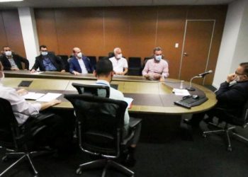 Prefeito de Capela esteve em Salvador tratando da questão de segurança e quando retornava foi informado do sequestro do diretor do hospital