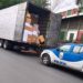 Decarga intercepta caminhão com R$ 800 mil em produtos falsificados