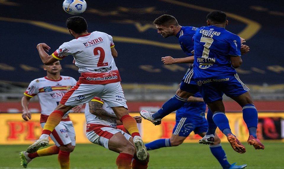Copa do Brasil: Juazeirense perde para o Cruzeiro no Mineirão por 1 a 0 mas segue vivo na competição