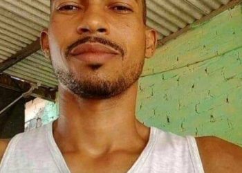 Homem de 32 anos é morto a tiros e golpes de faca em povoado de Tucano