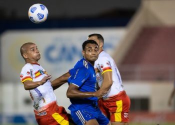 Copa do Brasil: Juazeirense marca nos minutos finais e elimina o Cruzeiro nos pênaltis
