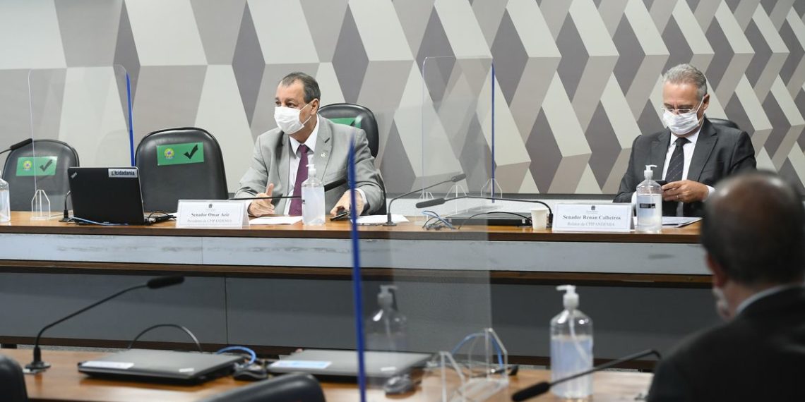 Relator da CPI da Pandemia divulga lista de investigados