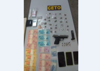 Guarnição da CETO do 5º BPM apreende arma de fogo, drogas e adolescente líder do tráfico