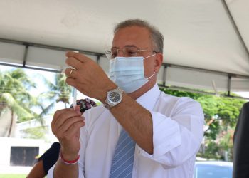 Trabalhadores da Educação de todas as idades serão vacinados contra a Covid-19