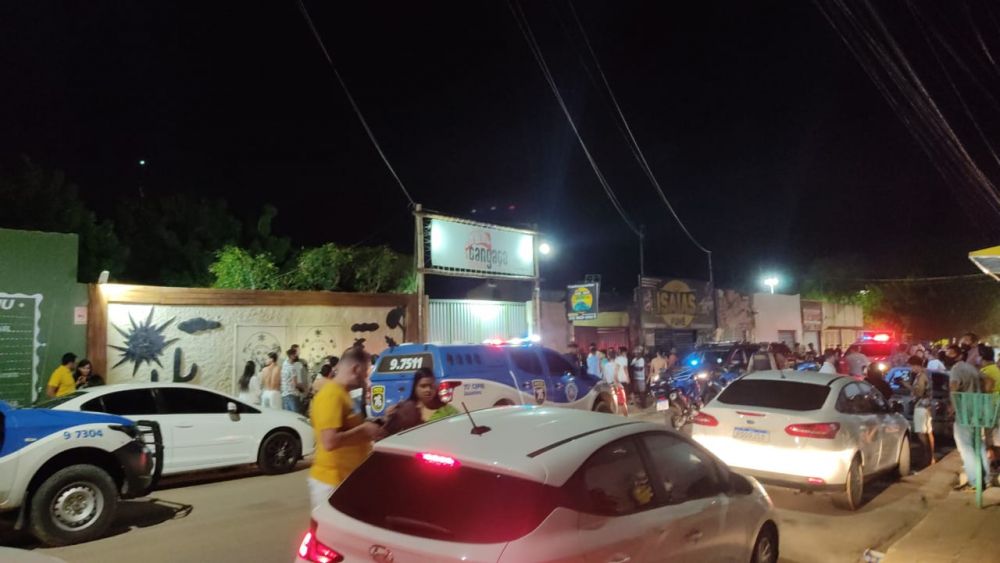 Policial é morto dentro de bar em Juazeiro