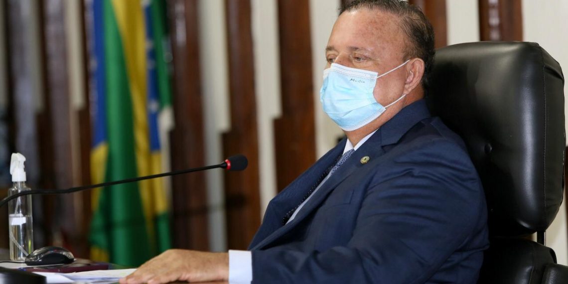 Adolfo Menezes diz que aprovação de mudanças na LDO beneficia todos os municípios baianos