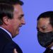 Bolsonaro diz que Mourão às vezes atrapalha e compara vice a cunhado: ‘tem que aturar’