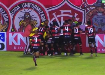 Vitória encerra jejum, vence a Ponte Preta e deixa o Z-4 da Série B