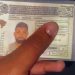 Passageiro acha CNH de Gabigol em aeroporto de Salvador e artilheiro agradece