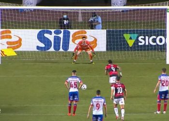 No pior jogo do ano Bahia é goleado pelo Flamengo por 5 a 0